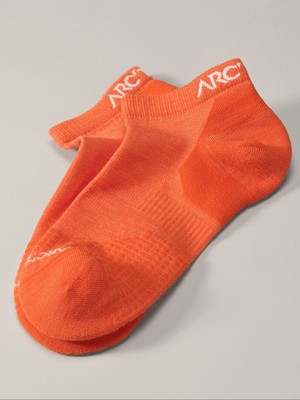 始祖鸟 Arc'teryx Merino Wool 美利奴羊毛混纺短袜
