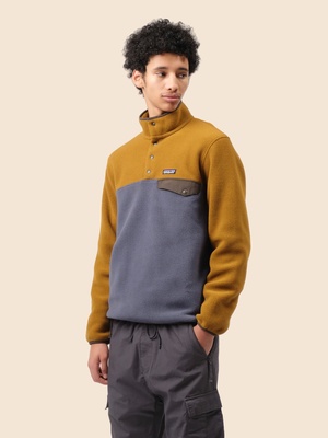 巴塔哥尼亚 Patagonia Men's Lightweight Synchilla® Snap-T® Fleece Pullover 经典连帽抓绒衣